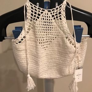 Gorgeous New w/ Tags Forever 21 Crochet Crop Top